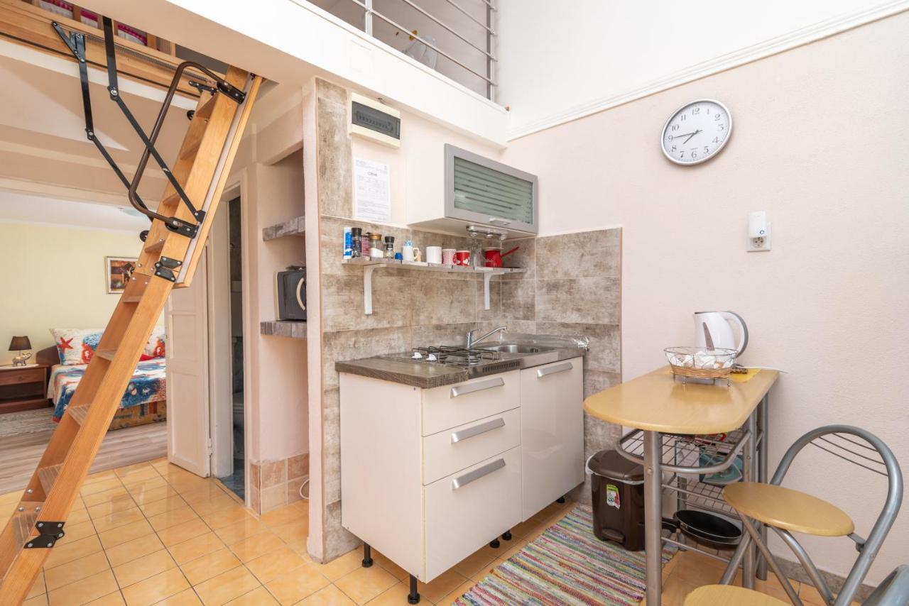 Apartmani Kate Трогир Экстерьер фото