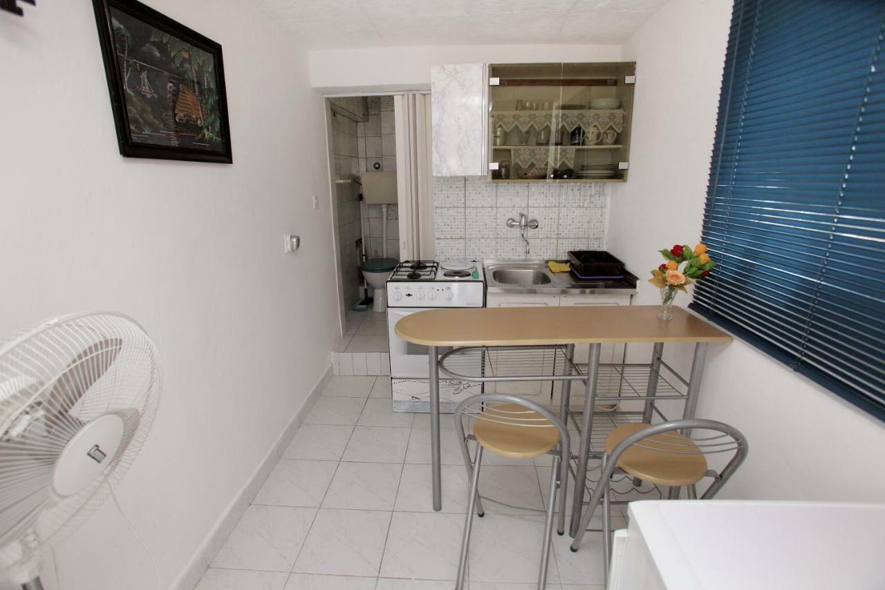 Apartmani Kate Трогир Экстерьер фото
